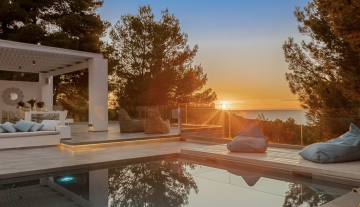 Resa Estates Ivy Cala Tarida Ibiza  luxe woning villa for rent te huur house sunset.png